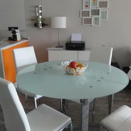 Oasis Beach 5 * 오리후엘라