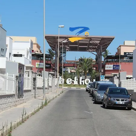 Oasis Beach 5 Διαμέρισμα *