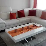 Apartman Oasis Beach 5 *