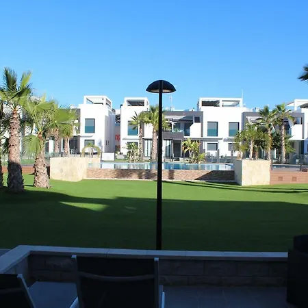 דירה Oasis Beach 5
